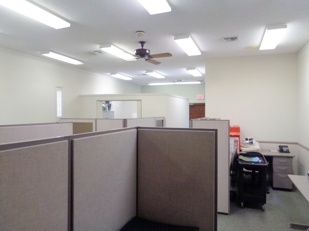 Freestanding Office