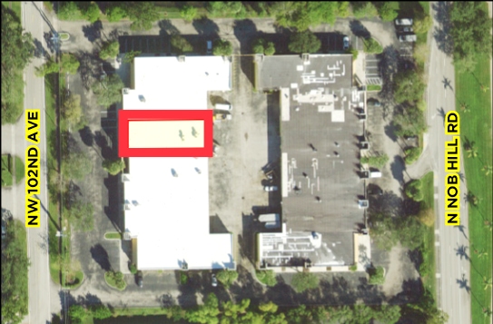 For Lease Office/warehouse 3,700 SF