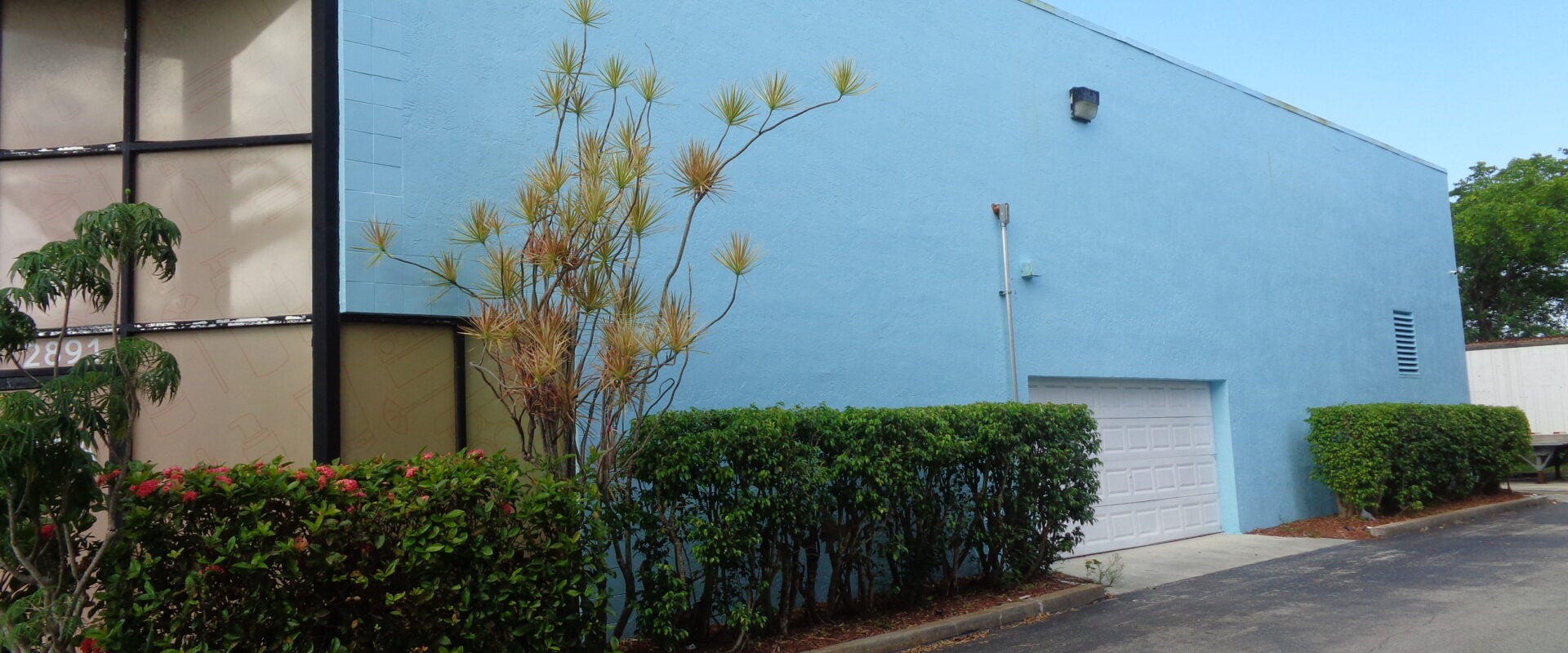 Office/Warehouse Building for Sale 7,815 SF in Pompano Beach