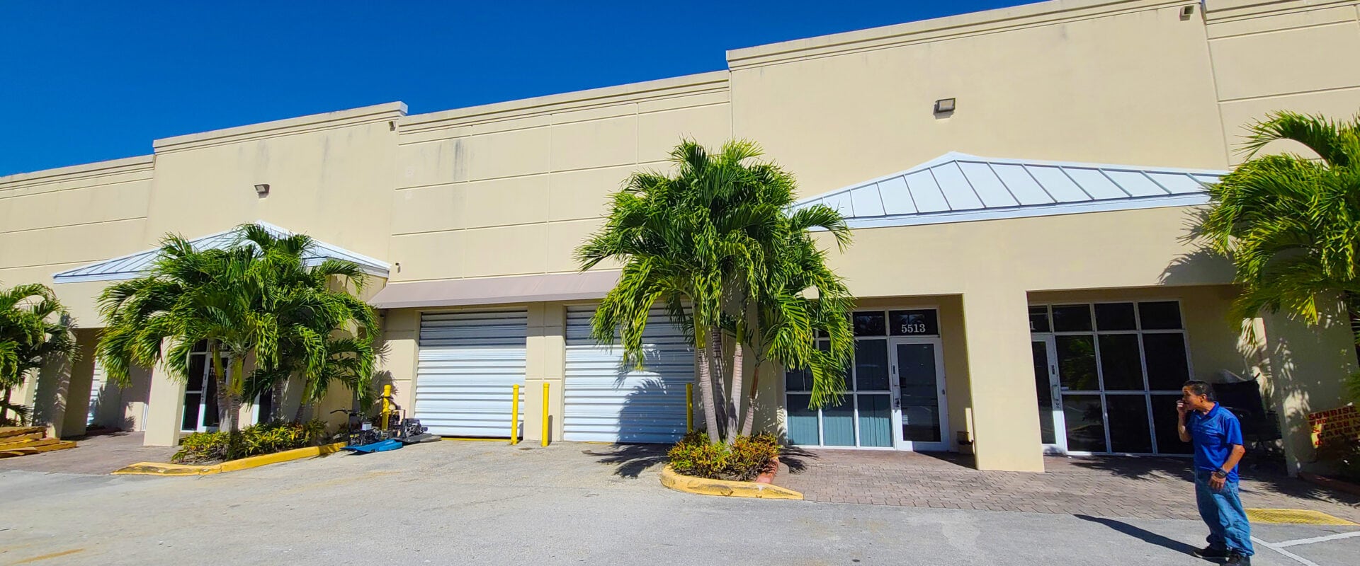 For Lease Flex Space 3,000 SF